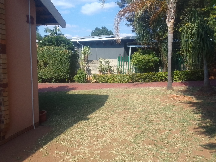3 Bedroom Property for Sale in Geelhoutpark North West
